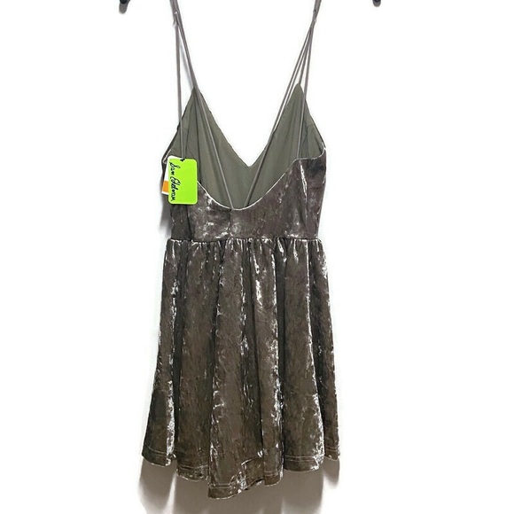 Sam Edelman Velvet Romper - Picture 4 of 9